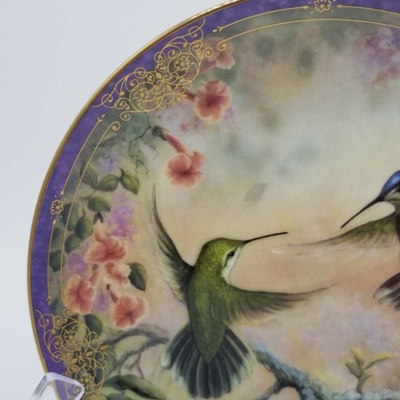 Precious Beauties Hummingbird Plate bird - Picture 2 of 6